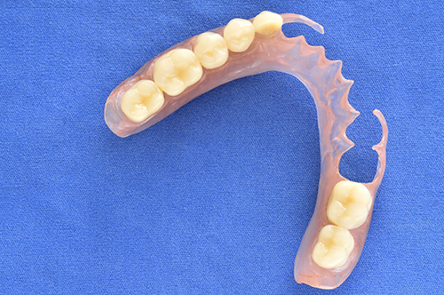 dentures 38701